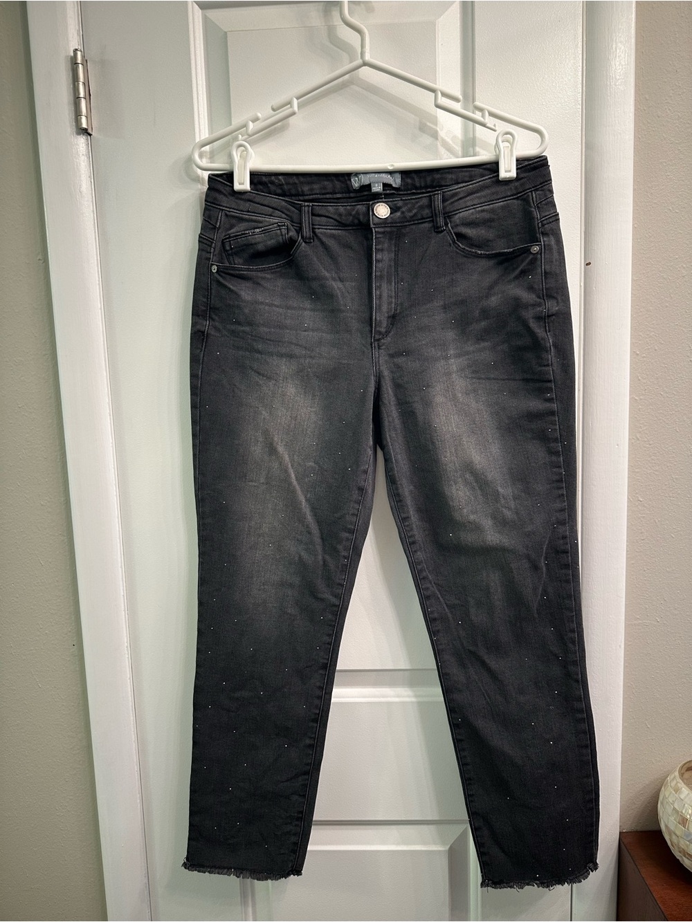 Wit & Wisdom Black Cropped Slim Stretch Jeans Subtle Sparkle Rhinestone Size 8